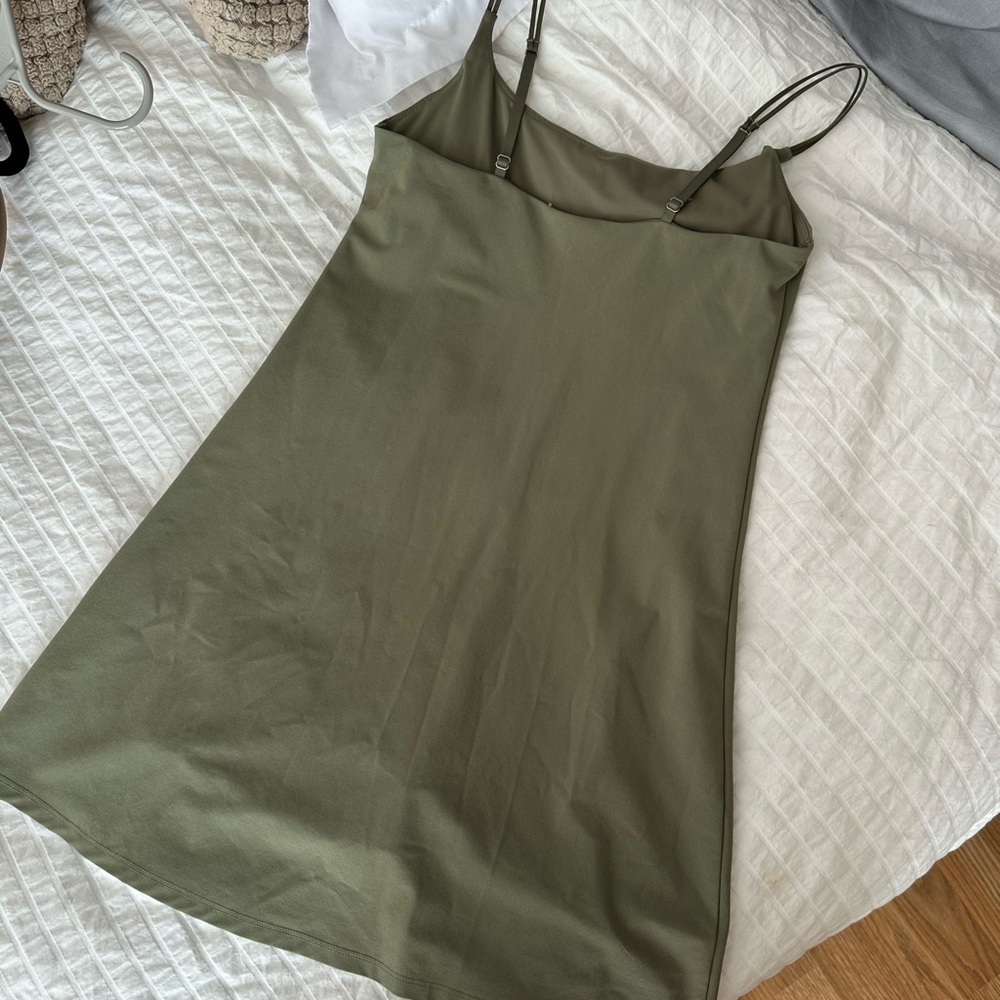 Olive Green Abercrombie workout dress - Picture 2 of 3